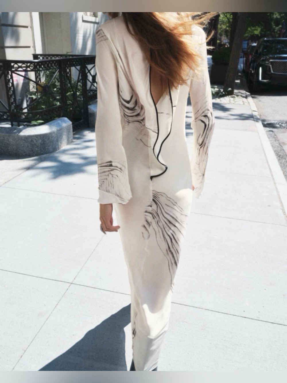 Zara Cream Long-Sleeve Abstract Print Maxi Dress with Black Trim - Picture 9 of 13